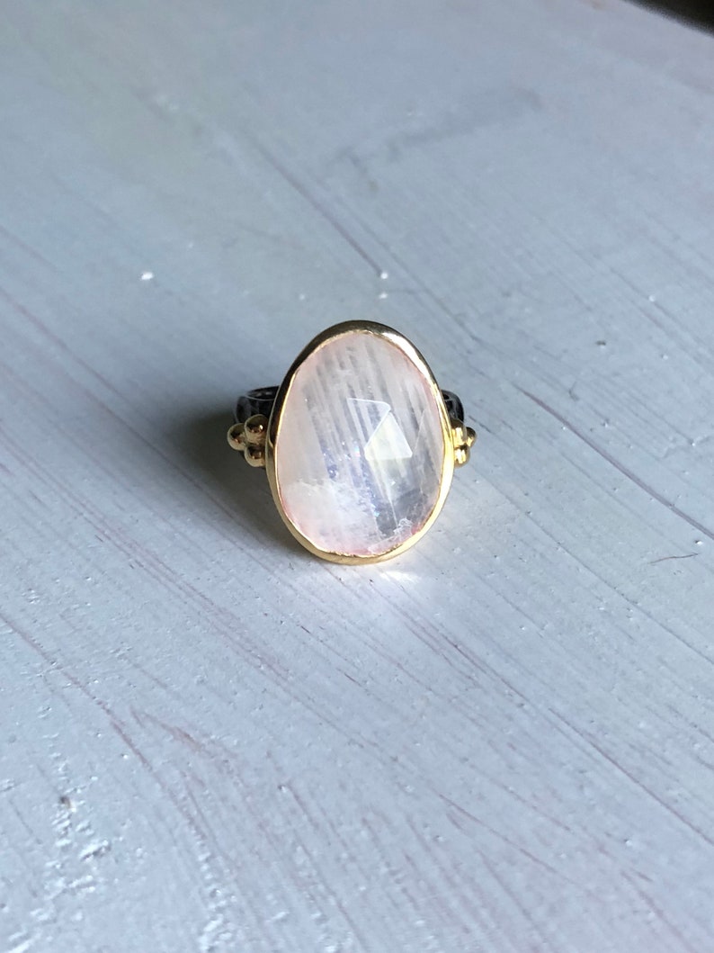 Gorgous Unique Gun Metal /& 14k Yellow Gold Plated Sterling Silver 925 Two Tone Rainbow Moonstone Faceted Teardrop Gemstone Statement Ring