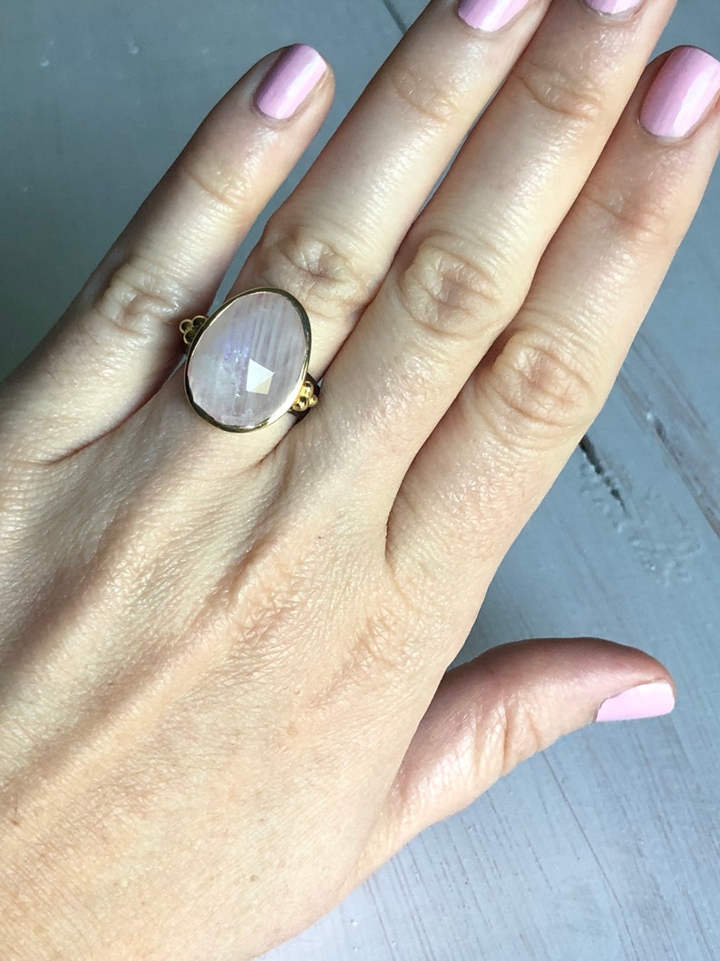 Gorgous Unique Gun Metal /& 14k Yellow Gold Plated Sterling Silver 925 Two Tone Rainbow Moonstone Faceted Teardrop Gemstone Statement Ring