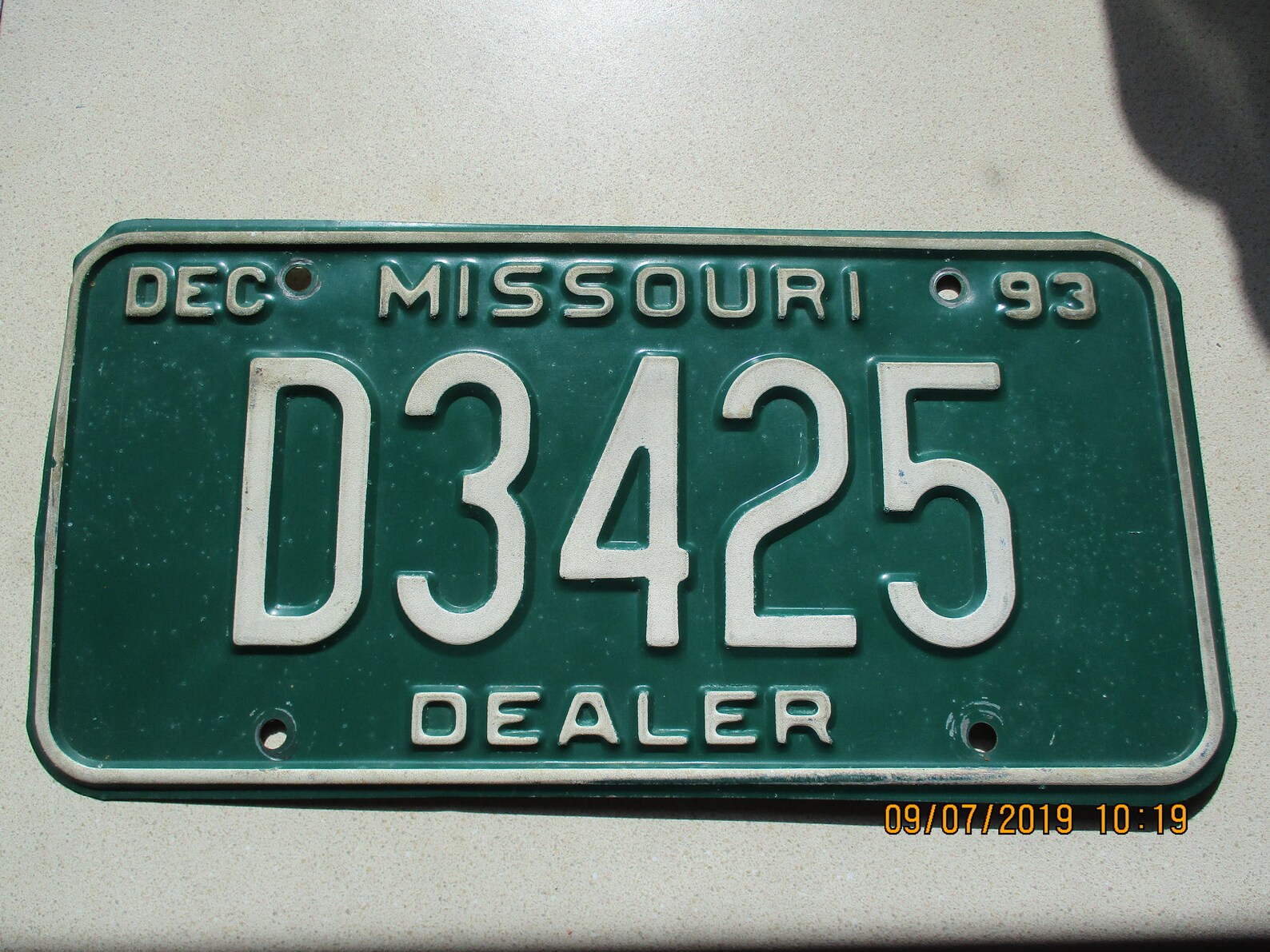 1993 Missouri Dealer License plate D3425 Green Etsy