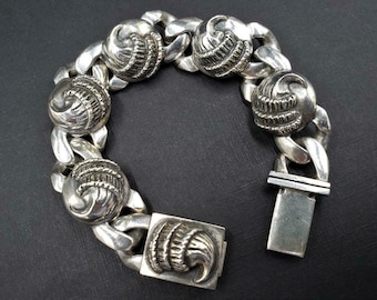 FA-6033 2 Pieces Avian Bird Claw Foot Talon Stampings ~ Oxidized Jewelry Findings ANTIQUE SILVER