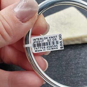 NEW Brighton Interlok Single Knot Silver Hinged Bangle Bild 6