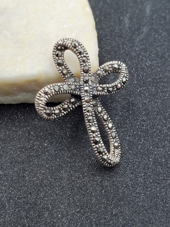 Estate Marcasite 925 Sterling Silver Infinity Cros