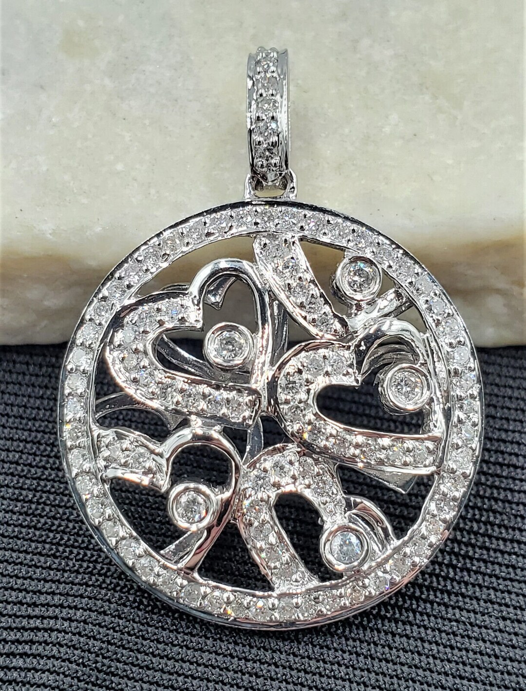 Sonia Bitton Galerie De Bijoux 18K Wt Gold Diamond Heart Circle Pendant