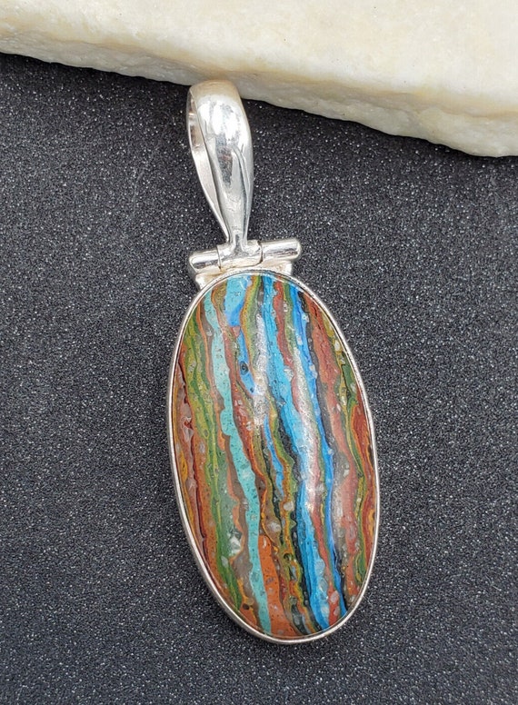 Estate 925 Sterling Silver Rainbow Calsilica Oval 