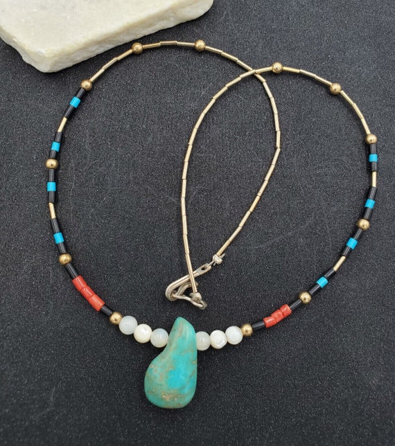 Native American Extremely Rare Authentic Santo Domingo Vintage Serpantine Necklace Native American Extremely Rare Authentic Santo Domingo Vintage Serpantine Necklace
