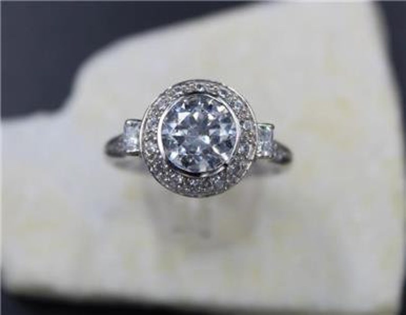 Designer Solid 14K White Gold 2ct Simulated Diamond White Topaz Halo Ring S 9.75