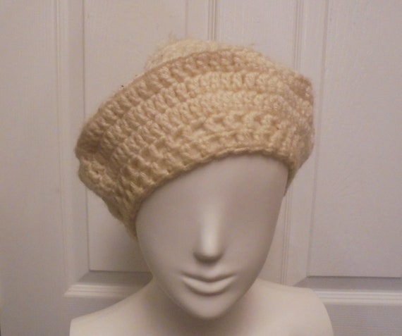 1970s Vintage Beret Crochet with Pompom Cream Col… - image 3