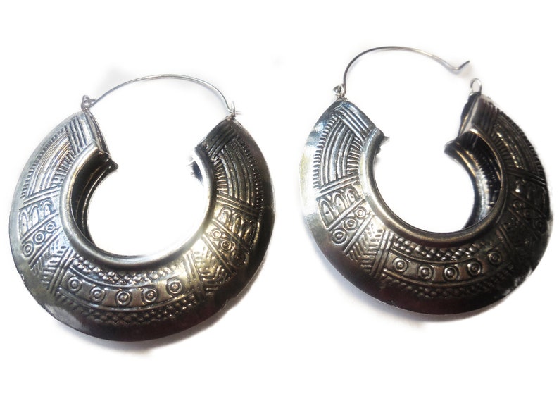 Hoop Earrings textured silver tone metal lightweight