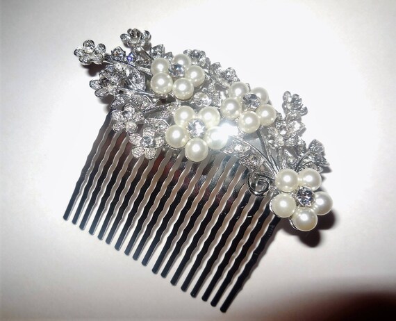 Hair Comb Rhinestones White Pearl Silver Tone Bri… - image 5