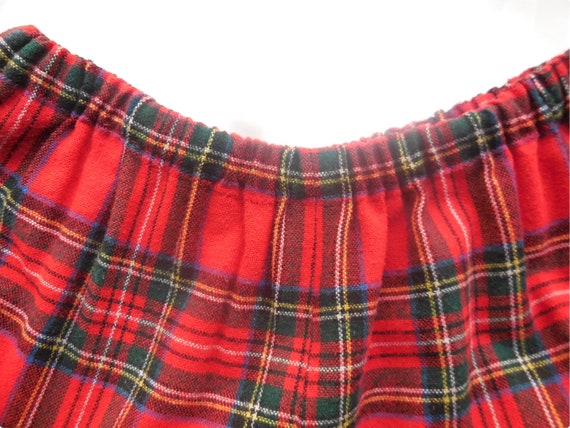 Vintage Shorts XL Plaid Wool Red Scotish Style Sk… - image 3