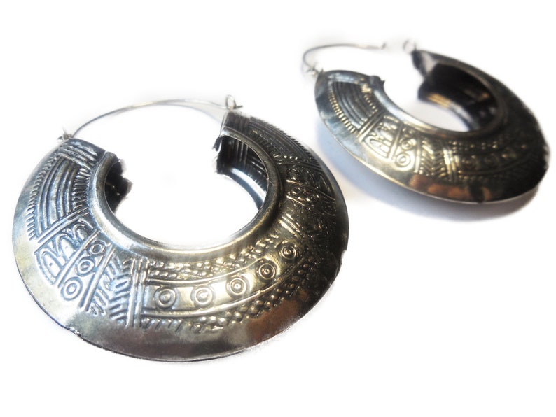 Hoop Earrings textured silver tone metal lightweight