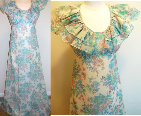 1970s Vintage Maxi Dress Ruffled Floral Summer - image 3