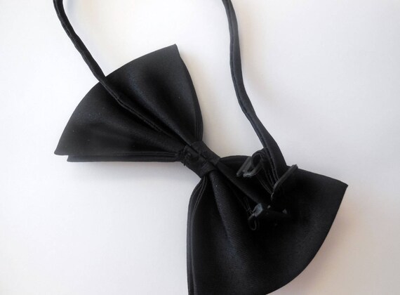 Bow Tie Black Satin Formal Wear Men's Fashion Acc… - image 3