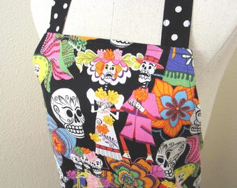 Day of the Dead apron - wedding couple - Dia de los Muertos - Halloween apron - folkloric apron -  women's apron - size small/medium