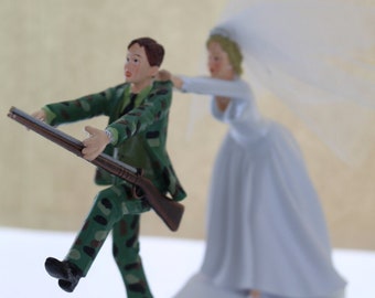 Hunter Groom Running with Riffle Topper / Hunting Groom Topper /  Bride and camo Groom Comical Couple