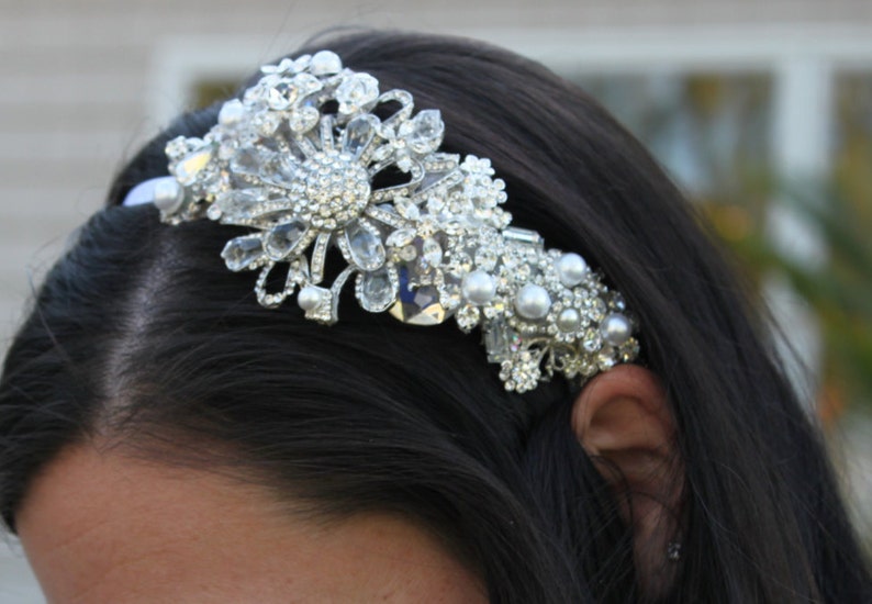 Vintage Hollywood Glamour Rhinestone and Pearl Flower Bridal Headband / Bridal Hair band image 3