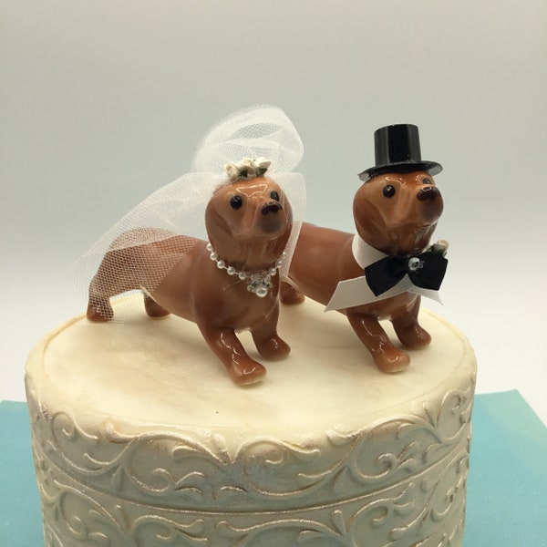 Dachshund Wedding Dogs / Weiner Dogs Dressed As Bride and Groom / Wedding Weiner Couple