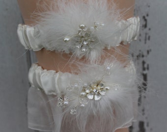 Ivory Bridal Garter with Flower and Crystal Center/ Garter Set/ Shabby Chic