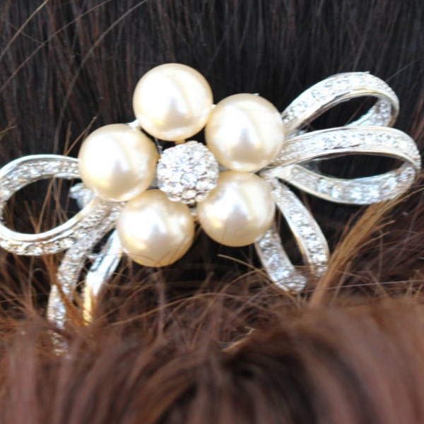 Rhinestone Hair Jewelry / Rhinestone and Pearl Comb / Pearl Flower and Rhinestone Bow Comb