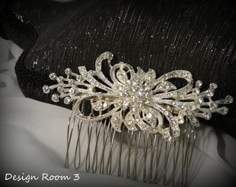 Rhinestone Bridal Comb / Hairpiece / Wedding / Crystal