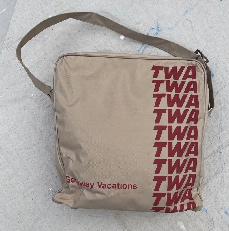 Vintage TWA 1970s travel bag from a collection we just acquired airline tote image 3