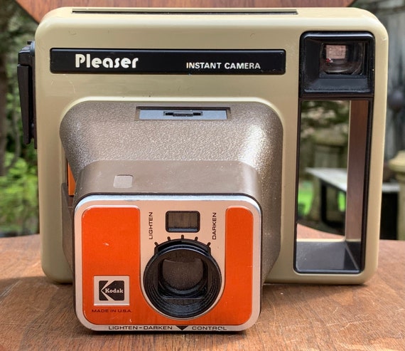 PLEASER Vintage Instant Camera 1980s Kodak. - Etsy