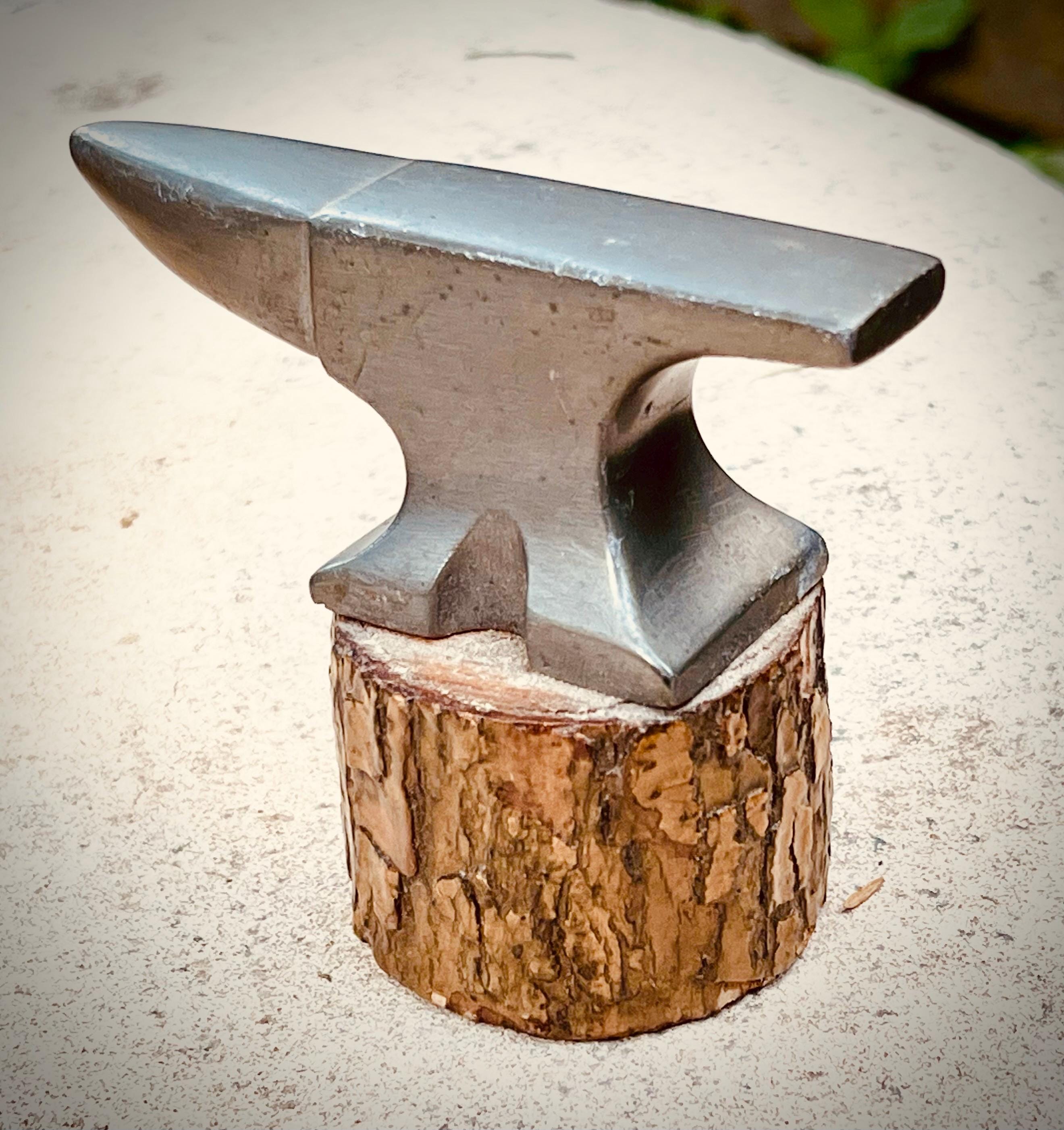 Antique Anvil - Etsy