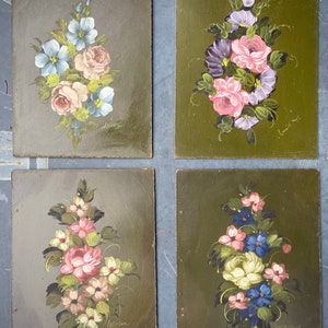 Lot of 4 Fantastic original antique oil paintings  floral still life 8’x10