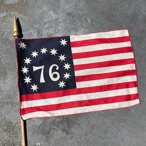 Vintage Bennington flag Bicentennial American Revolutionary Flag Cotton 1976