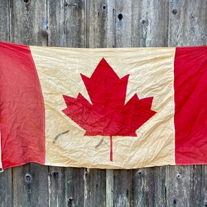 NICE Vintage Canadian flag nicely faded heavy cotton maple leaf 5’x3’