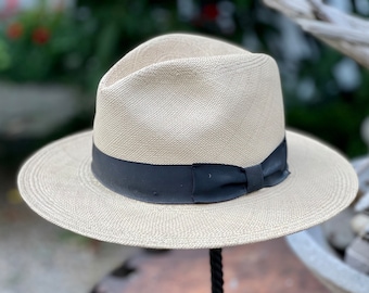 NICE Vintage straw hat Panama summer dress Panama hat size 7 medium