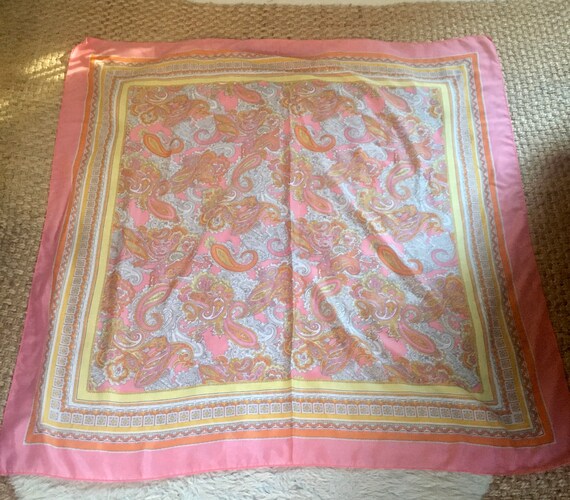 Giant 1960s pink paisley scarf - image 2