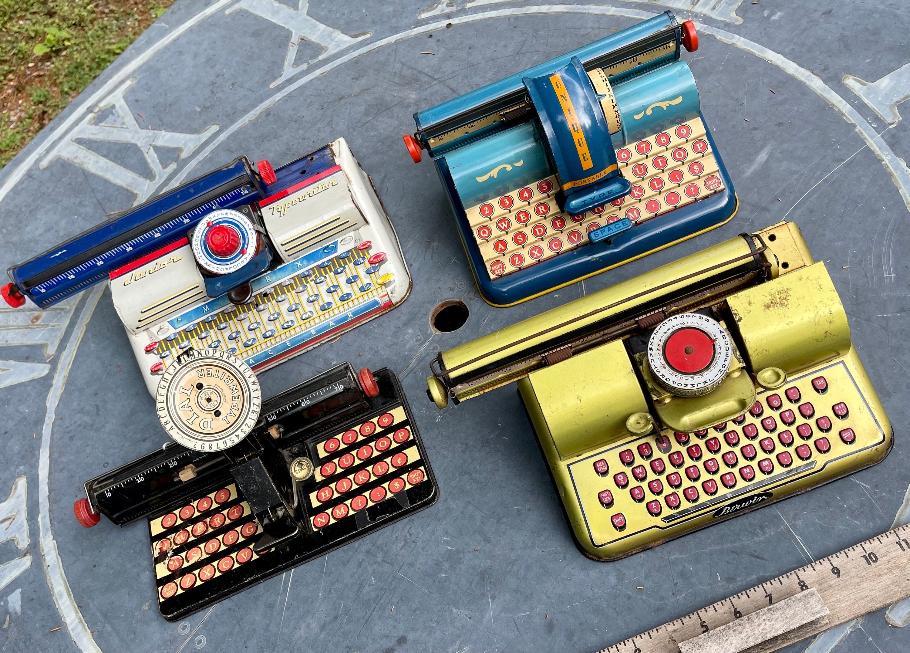 Vintage, Toys, 977 Toy Typewriter Tomys Tutor Plastic Childrens  Toymoveable Parts