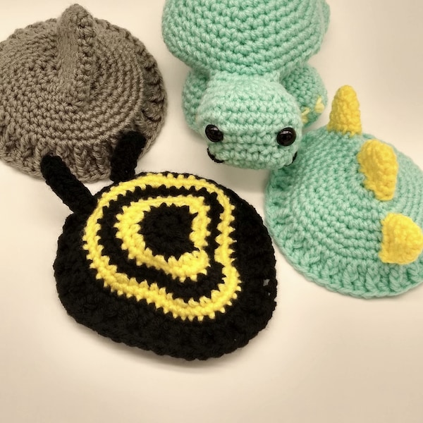 Crochet Pattern, instant PDF download, Dress-Up Turtle with eight costume shell patterns