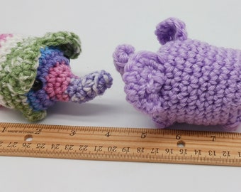 Colorful mini crochet elephant plush toy