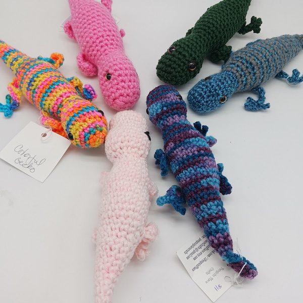 Gecko Plush, gecko stuffie,  stuffed toy lizard, soft lizard toy, reptile plush, soft gecko toy, gift for kids, birthday gift, striped gecko