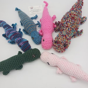 Gecko Plush, gecko stuffie,  stuffed toy lizard, soft lizard toy, reptile plush, soft gecko toy, gift for kids, birthday gift, striped gecko