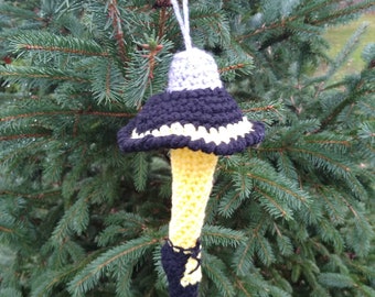 Ballerina Leg Christmas Ornament, Soft Crocheted Leg Lamp Christmas Tree Ornament, Handmade Christmas tree ornament