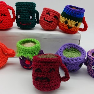 Crocheted Coffee Mug, happy face coffee mug toy, cute squishy coffee cup