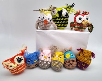 Nesting owls,  plush owls, owls in nest, colorful owls, owl gift, mini owls, Amigurumi owls, crocheted owls, owl family, owl play set