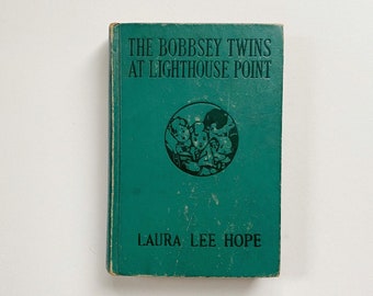 The Bobbsey Twins at Lighthouse Point by Laura Lee Hope, Vintage 1939 Edition
