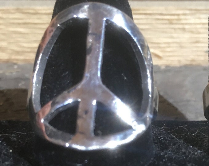 Peace ring