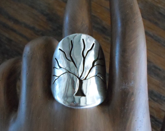 Tree of Life Ring solid back quarter size