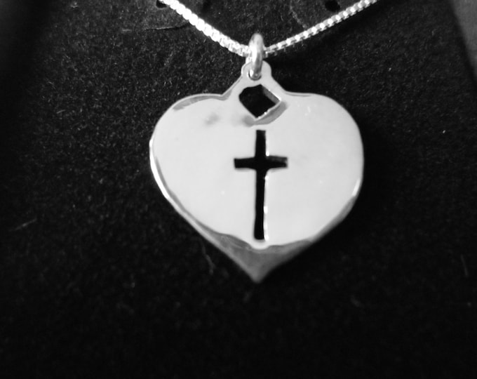 Heart w/cross w/sterling silver chain