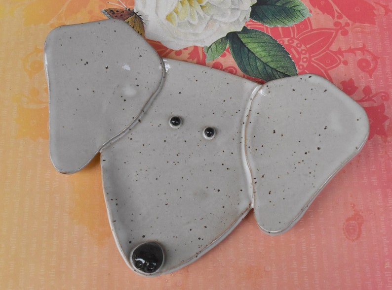 White Lab spoon rest Dog ring holder Weimaraner ceramic jewelry holder Dog spoon rest Dog plate Handmade dog plate. Labrador dog dish