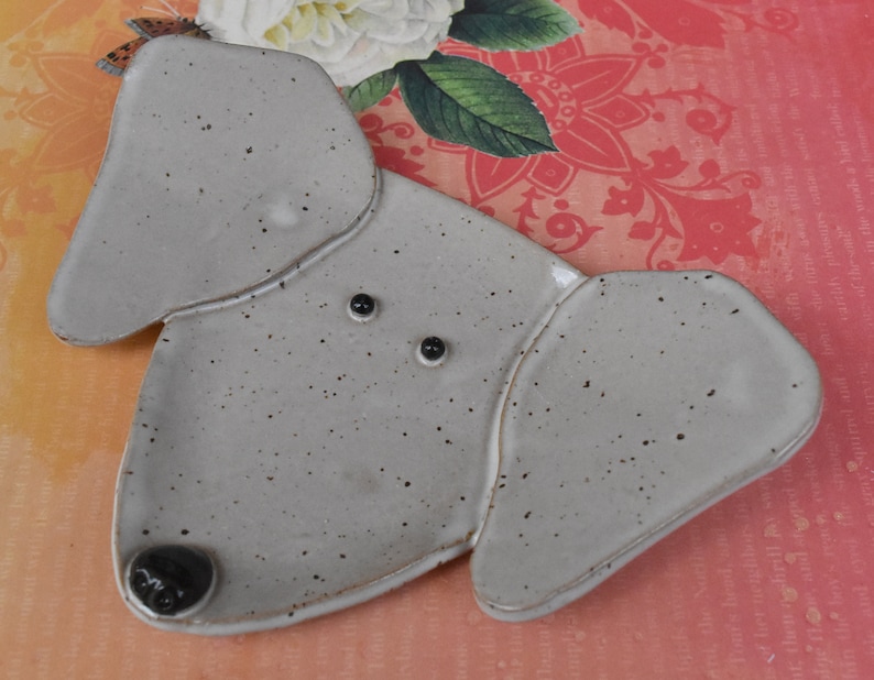 White Lab spoon rest Dog ring holder Weimaraner ceramic jewelry holder Dog spoon rest Dog plate Handmade dog plate. Labrador dog dish