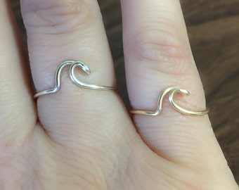 Anillo de onda ajustable: alambre de plata o oro resistente al deslustre