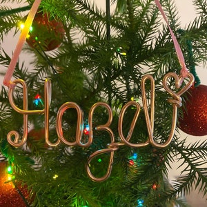 Personalized Wire Name Ornament: Holiday Keepsake Gift Tag