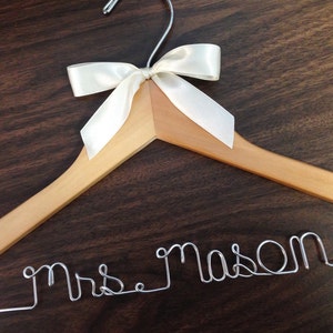 Fast shipping, Wedding hanger, wedding photos, bridal, Wire hanger with ribbon, name hanger, bridal hanger, bridesmaid hanger, hanger, gift