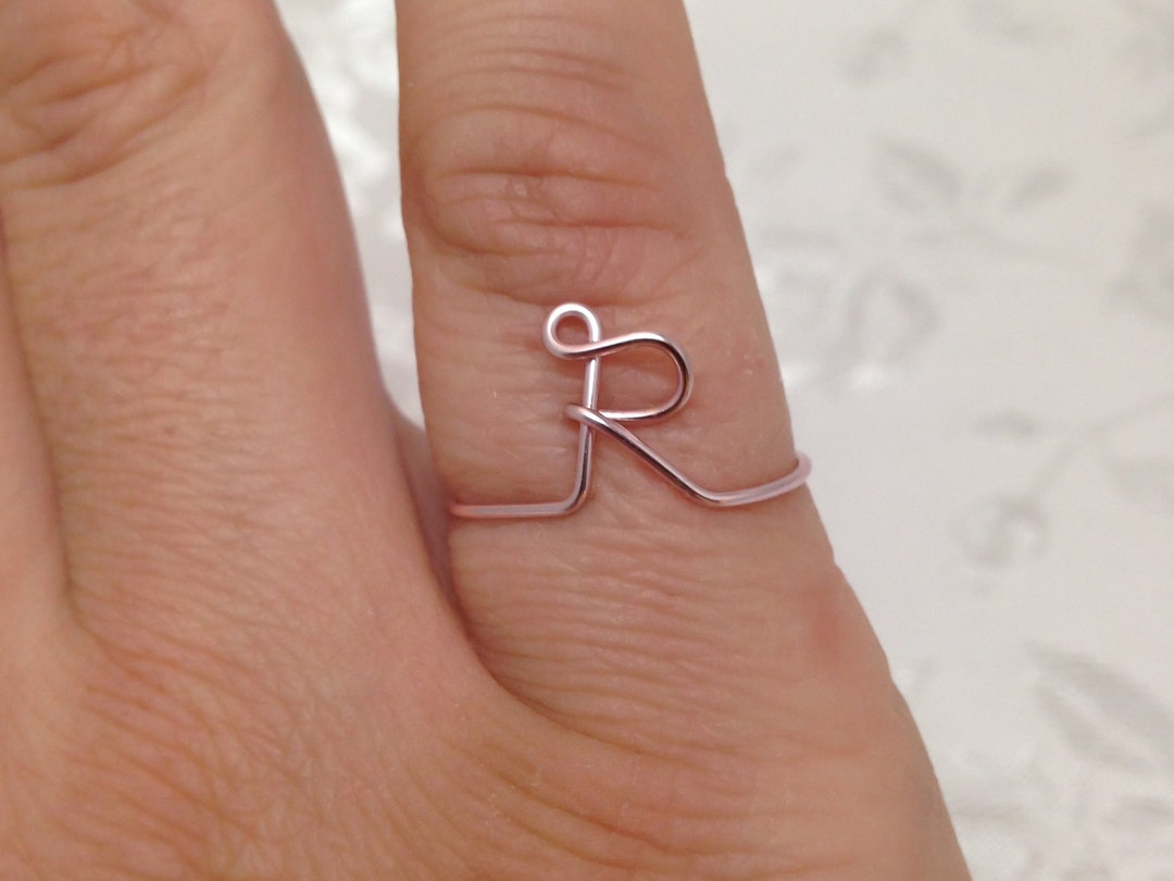 Gucci Letters 'r' Ring | Lyst